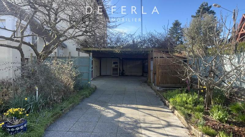 Maison - 105 m² - 6 pièces