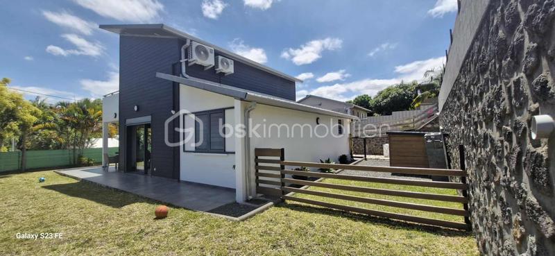 Maison - 113 m² - 4 pièces