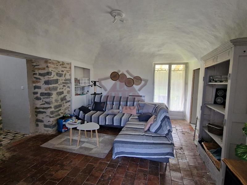 Maison provençale - 220 m² - 10 pièces