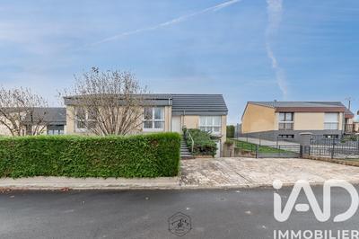 Maison - 104 m² - 5 pièces