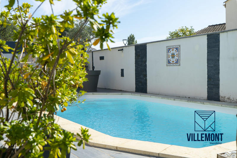 Maison - 90 m² - 4 pièces