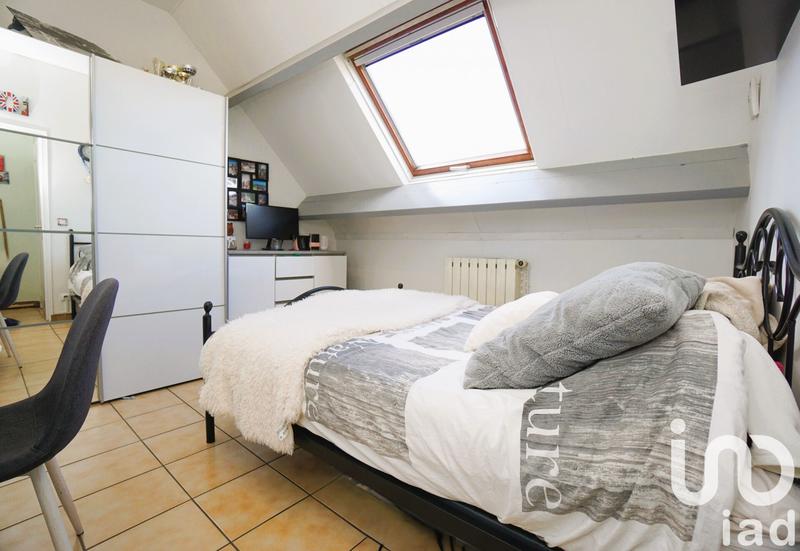 Maison - 200 m² - 8 pièces