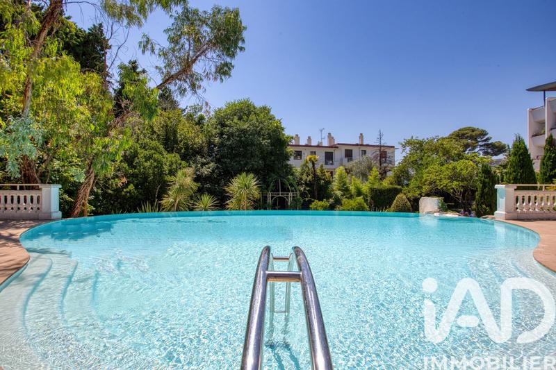 Appartement - 147 m² - 5 pièces