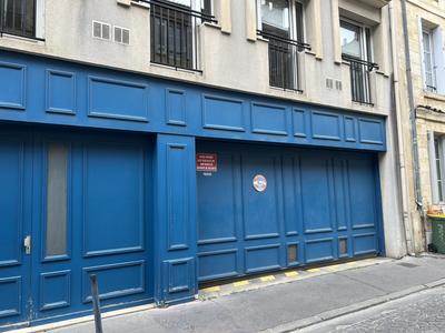 Parking / Garage - 10 m²