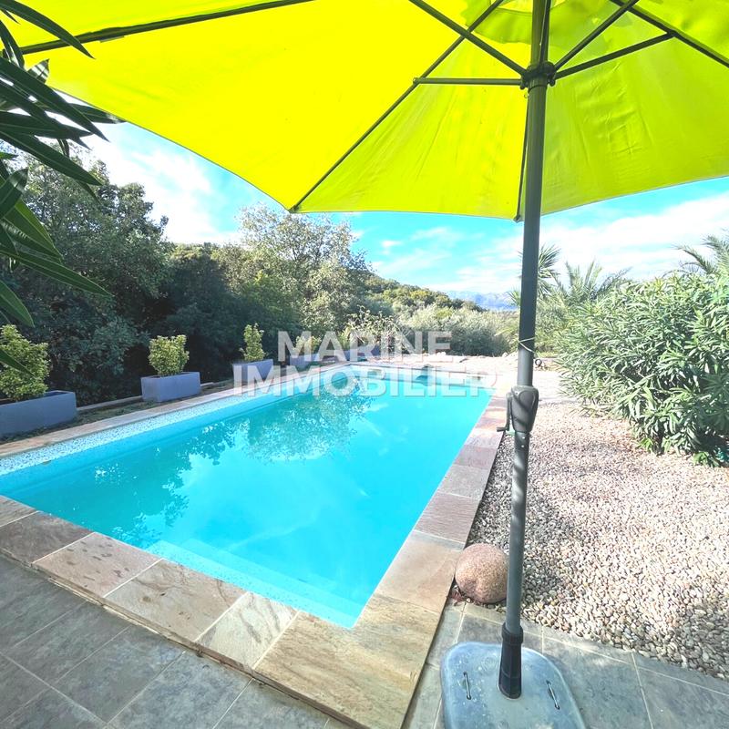 Villa - 97 m² - 6 pièces