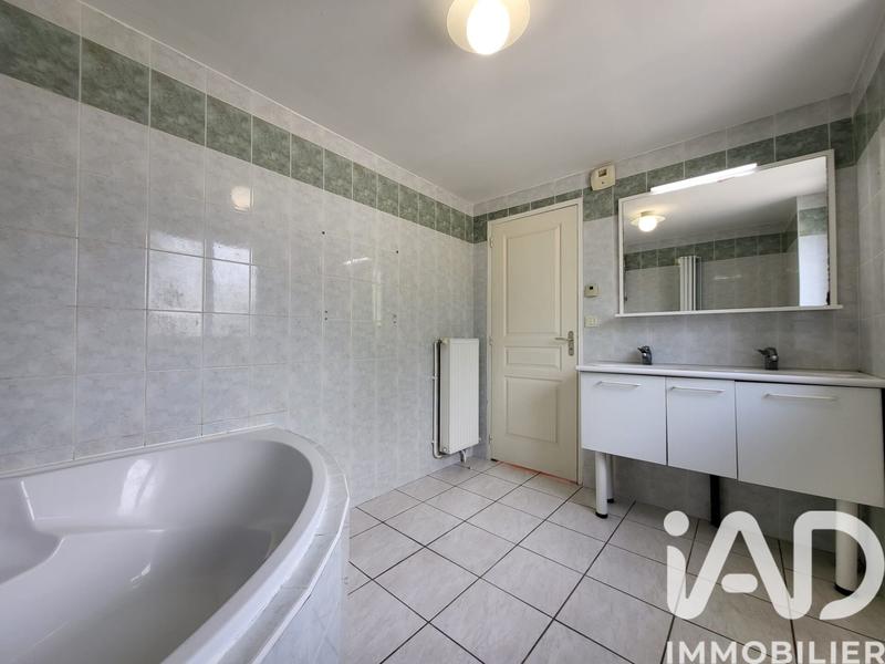 Maison de village - 130 m² - 5 pièces