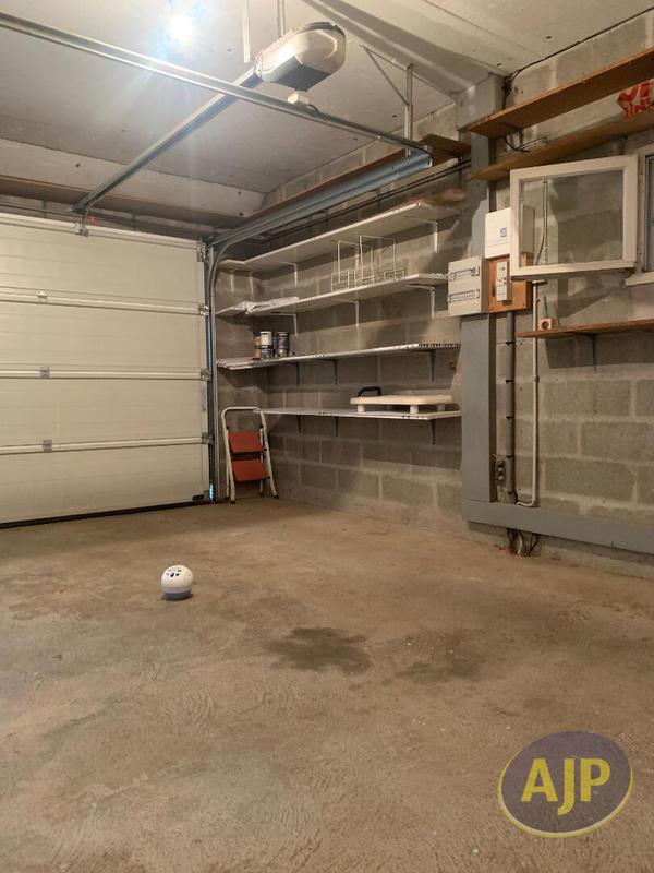 Maison - 103 m² - 5 pièces