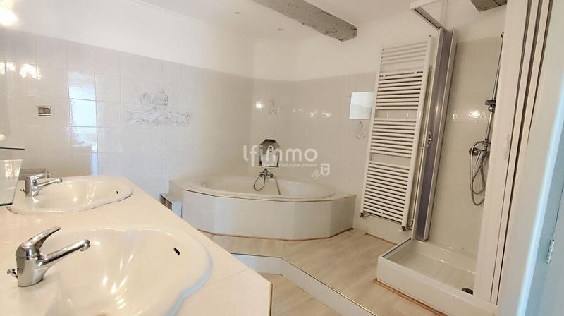 Maison - 136 m² - 5 pièces