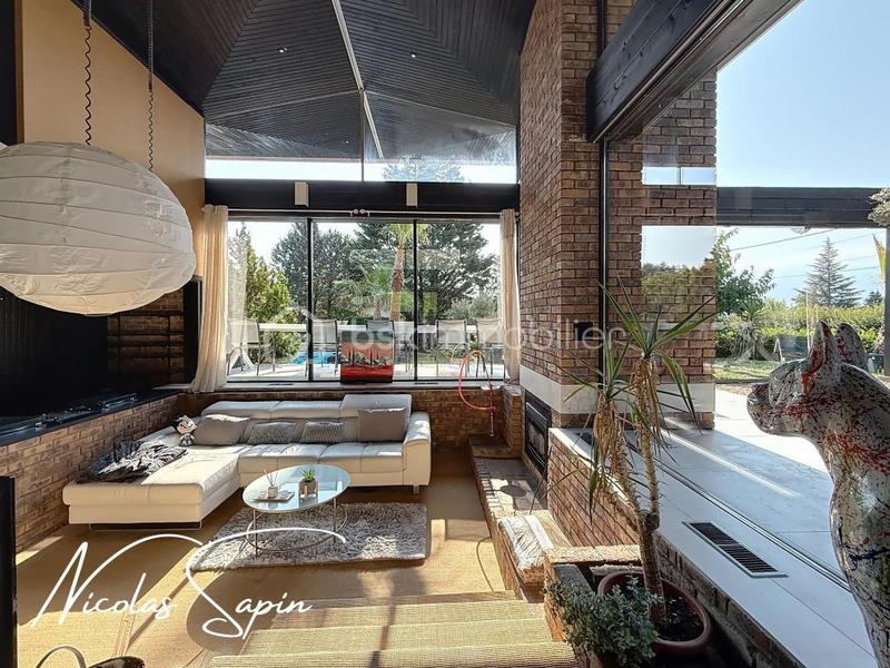 Maison d'architecte - 188 m² - 6 pièces