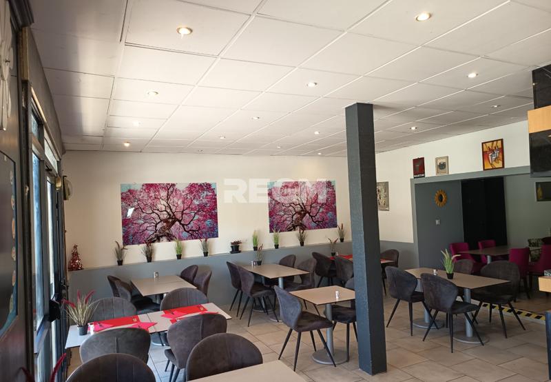 Local commercial - 645 m²