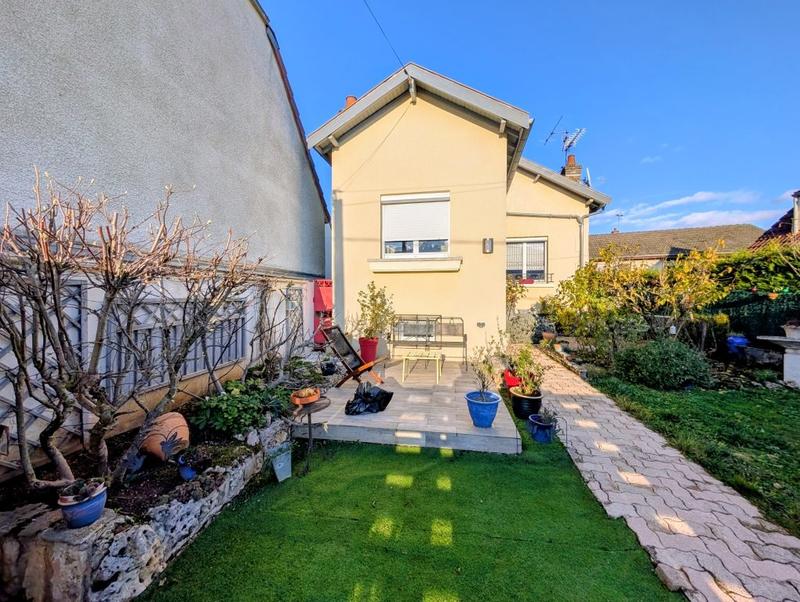 Maison - 73 m² - 3 pièces