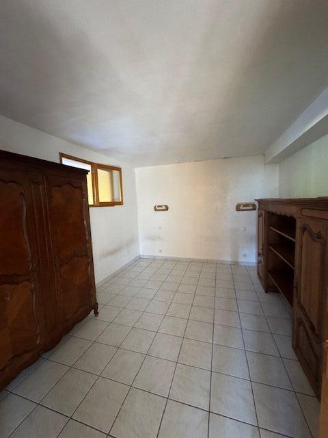 Appartement - 94 m² - 3 pièces