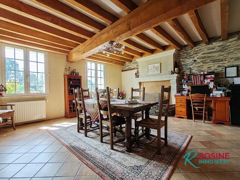 Maison ancienne - 269 m² - 11 pièces