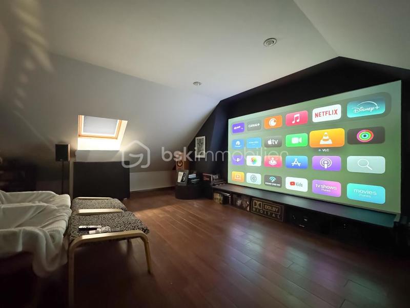 Maison - 100 m² - 6 pièces