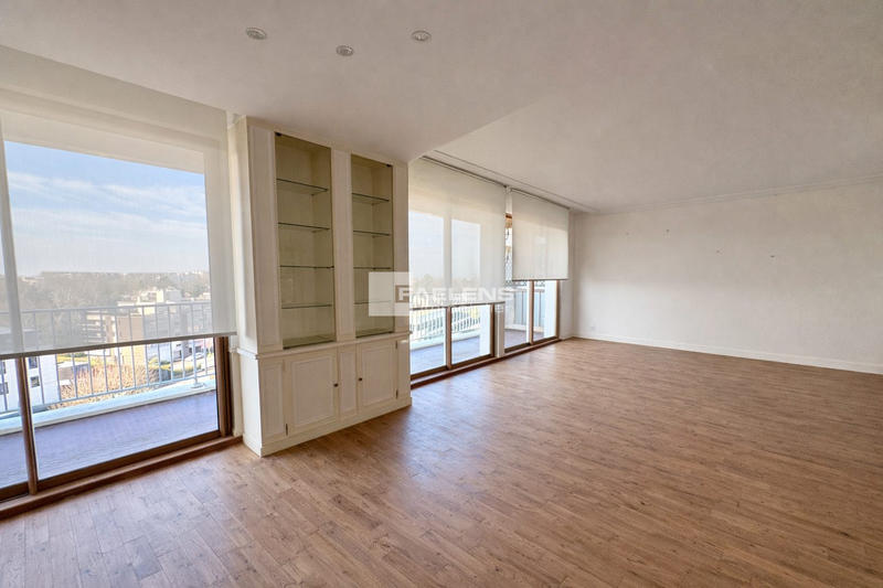 Appartement - 127 m² - 4 pièces