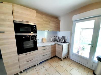 Maison traditionnelle - 132 m² - 7 pièces