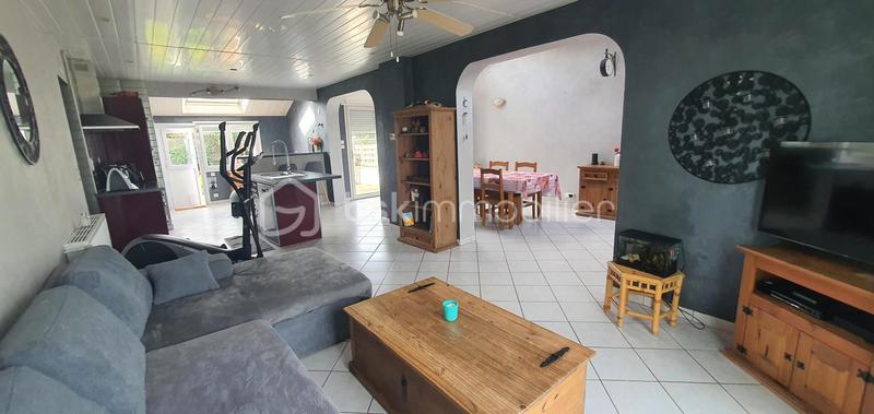 Maison - 145 m² - 6 pièces