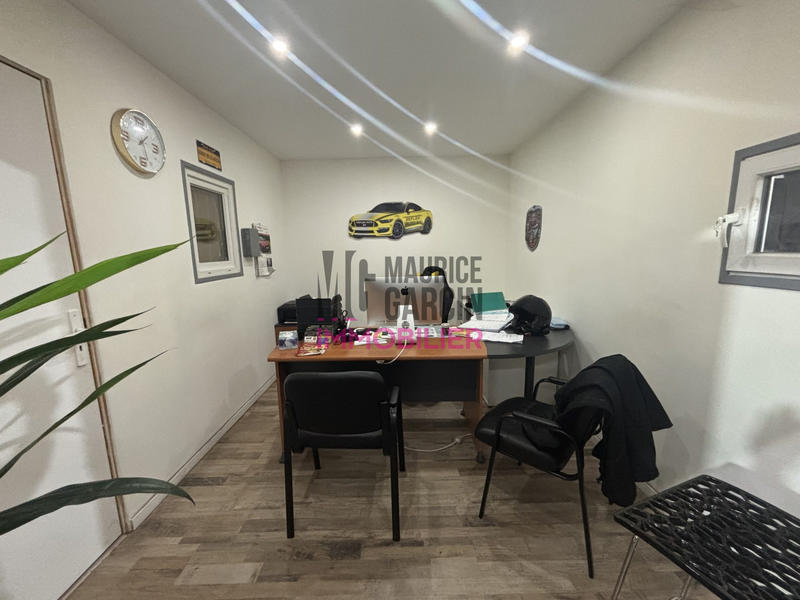 Fonds de commerce - 160 m²