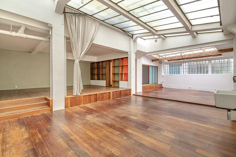 Loft - 154 m² - 4 pièces