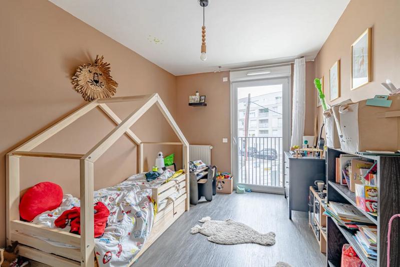 Appartement - 84 m² - 4 pièces