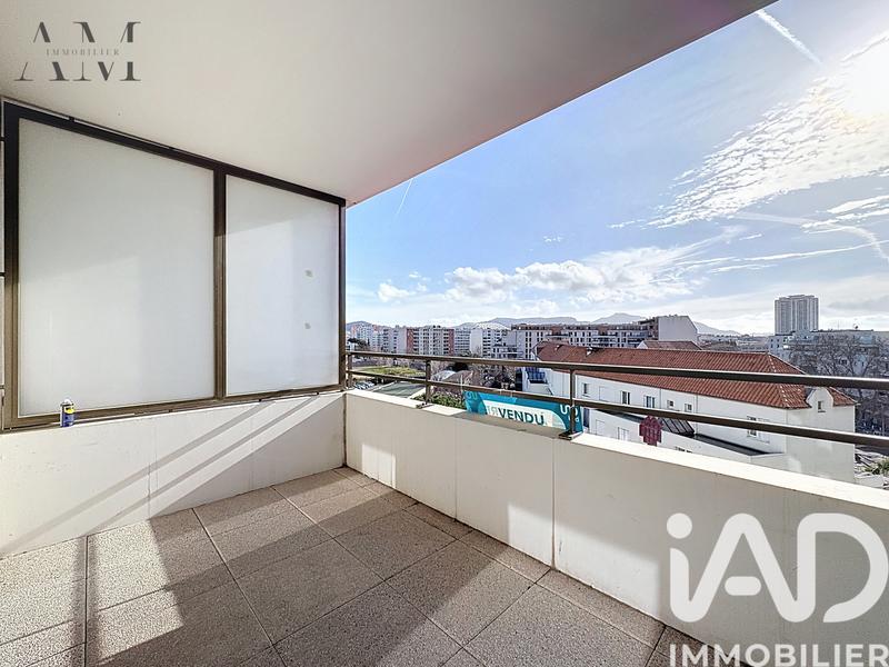 Appartement - 56 m² - 3 pièces