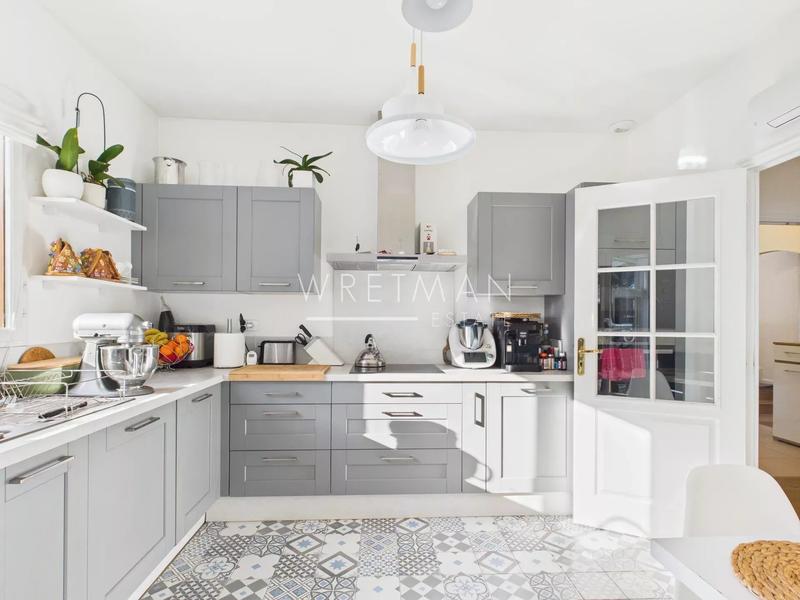 Maison - 156 m² - 7 pièces