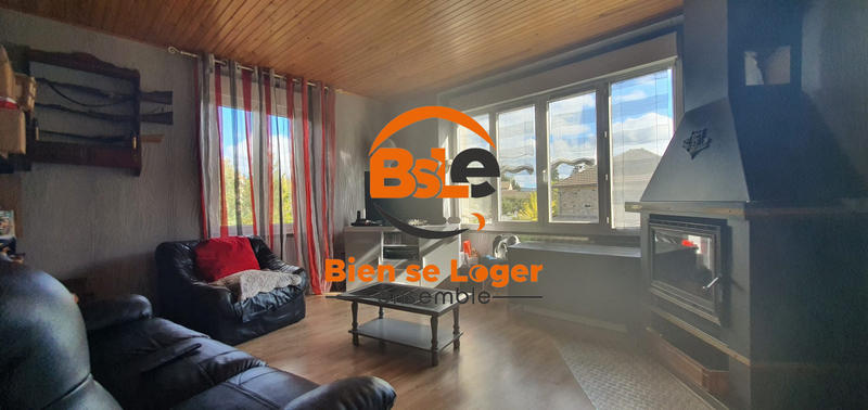 Maison - 235 m² - 12 pièces