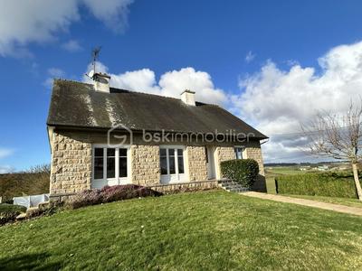 Maison - 108 m² - 5 pièces