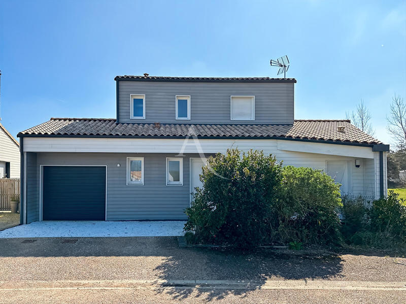 Maison - 130 m² - 5 pièces