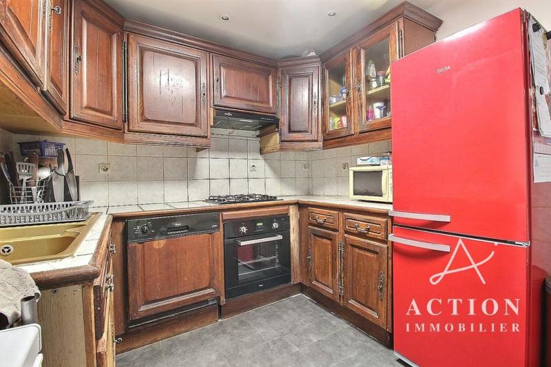 Maison - 87 m² - 5 pièces