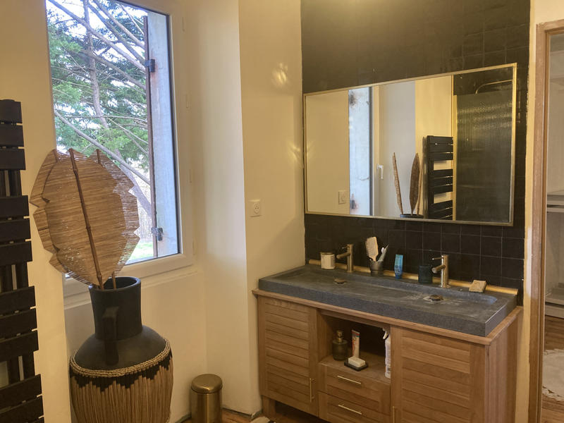 Propriété - 137 m² - 5 pièces