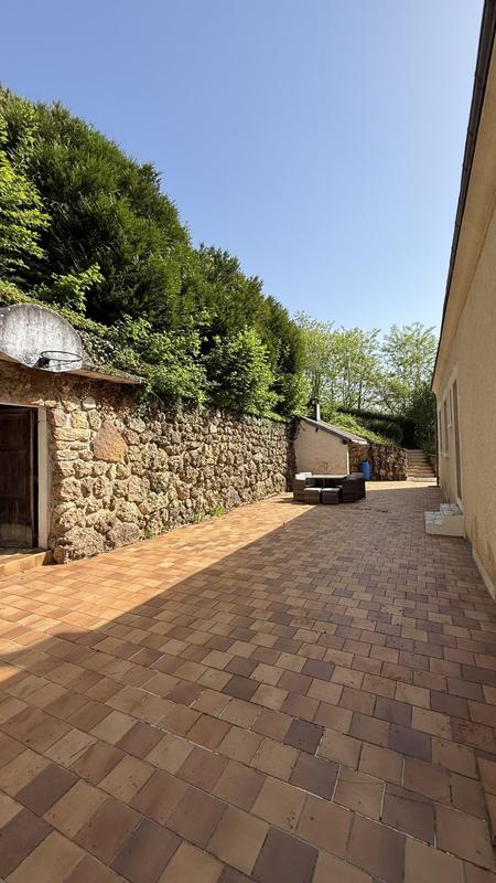 Maison traditionnelle - 120 m² - 6 pièces