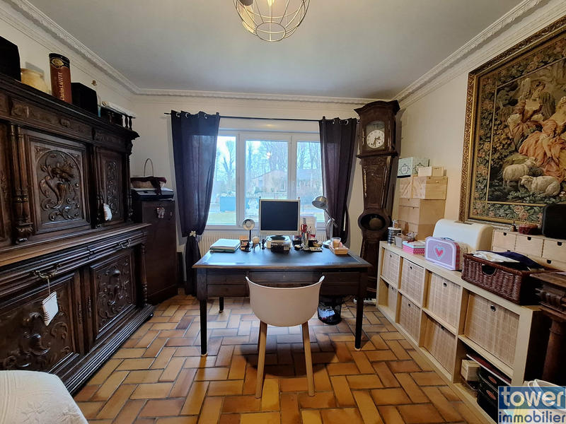 Maison - 261 m² - 11 pièces