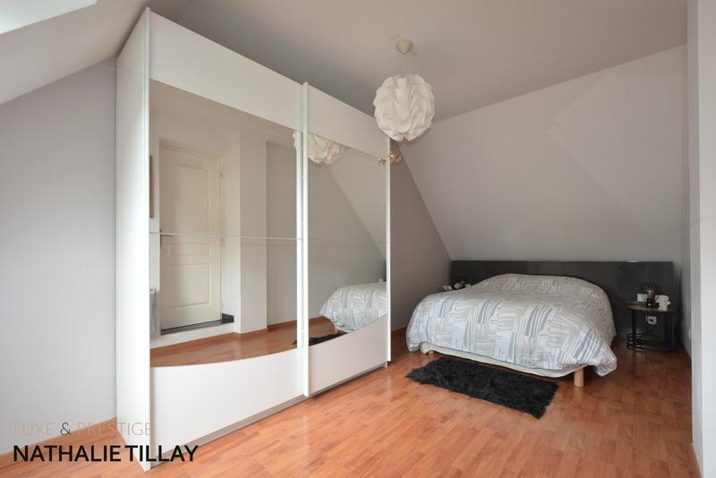 Maison - 180 m² - 7 pièces