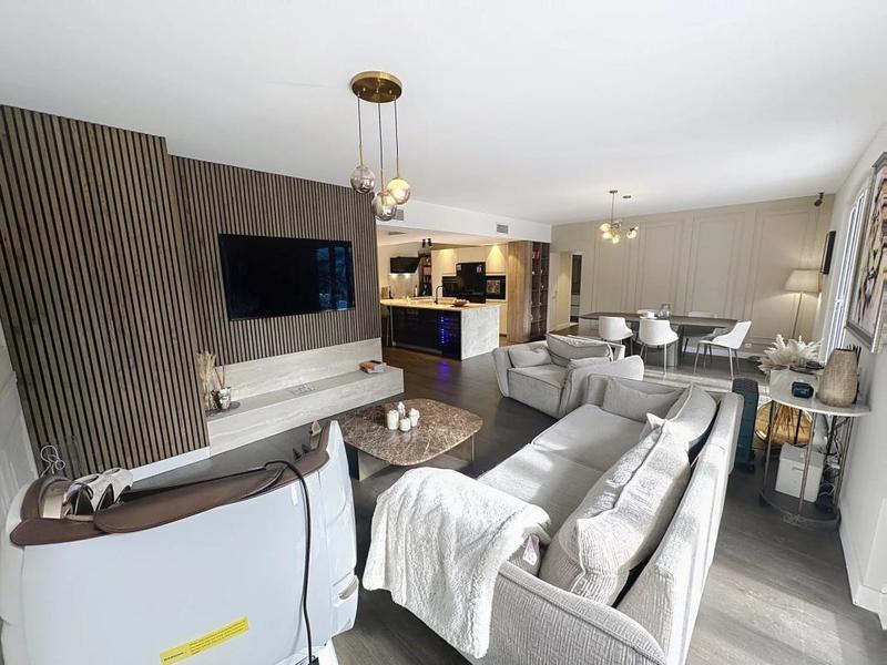 Appartement - 133 m² - 4 pièces