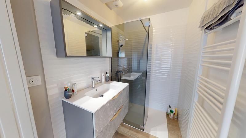 Maison - 122 m² - 6 pièces