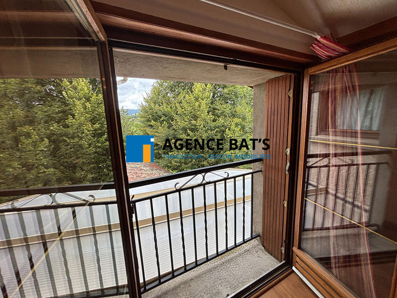 Maison - 101 m² - 4 pièces