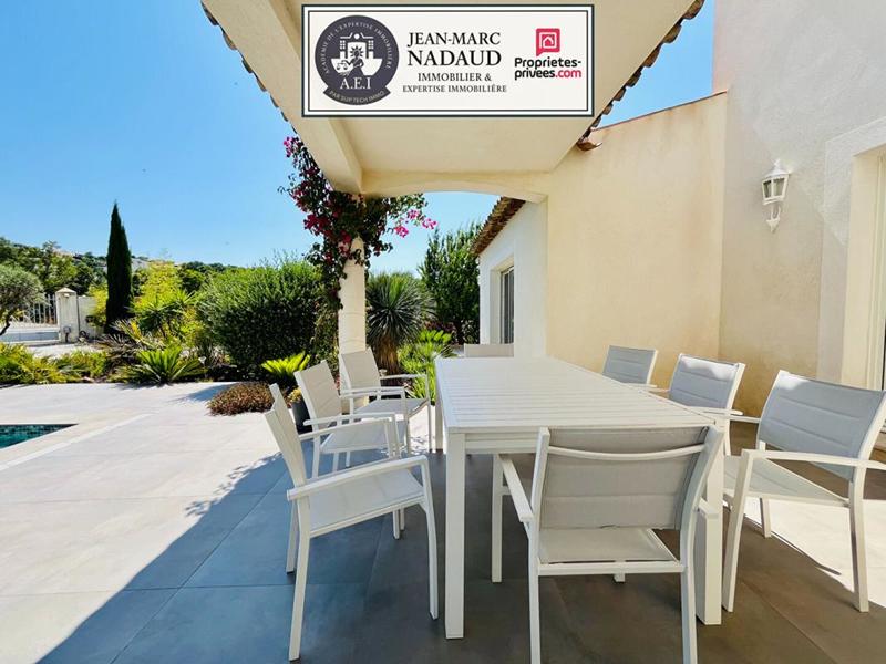 Villa - 185 m² - 6 pièces