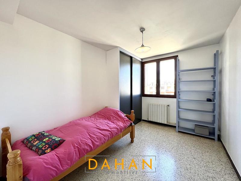 Appartement - 81 m² - 4 pièces