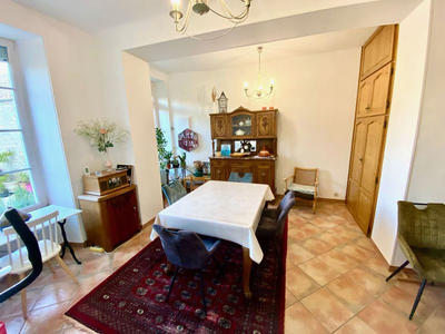 Maison bourgeoise - 250 m² - 9 pièces
