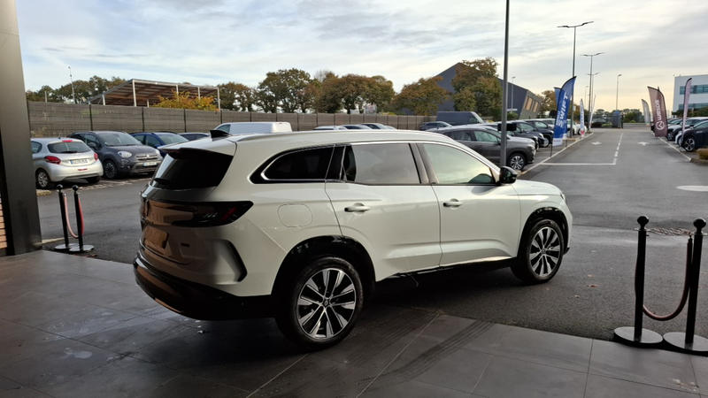 Renault Espace VI Techno E-Tech Hybride 200