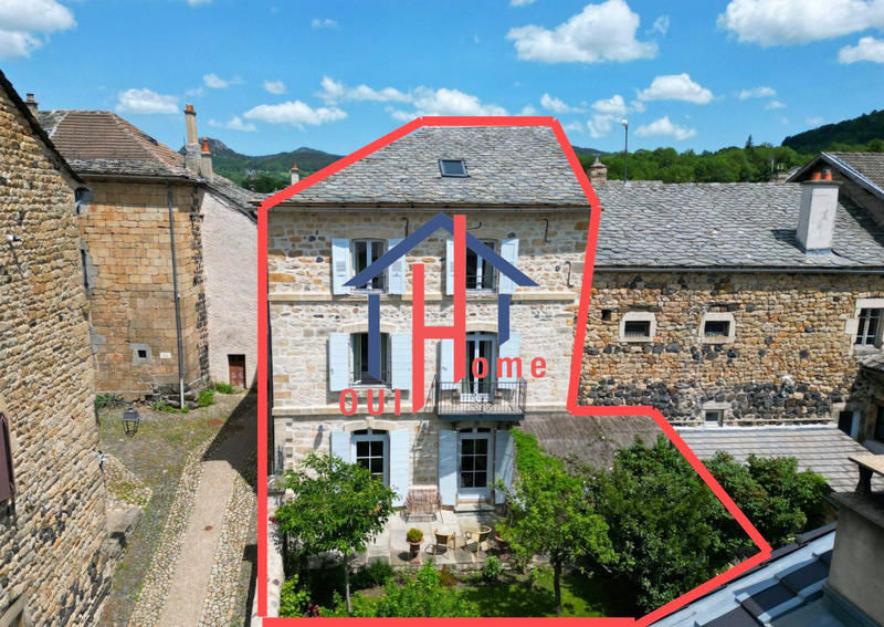 Maison ancienne - 209 m² - 6 pièces