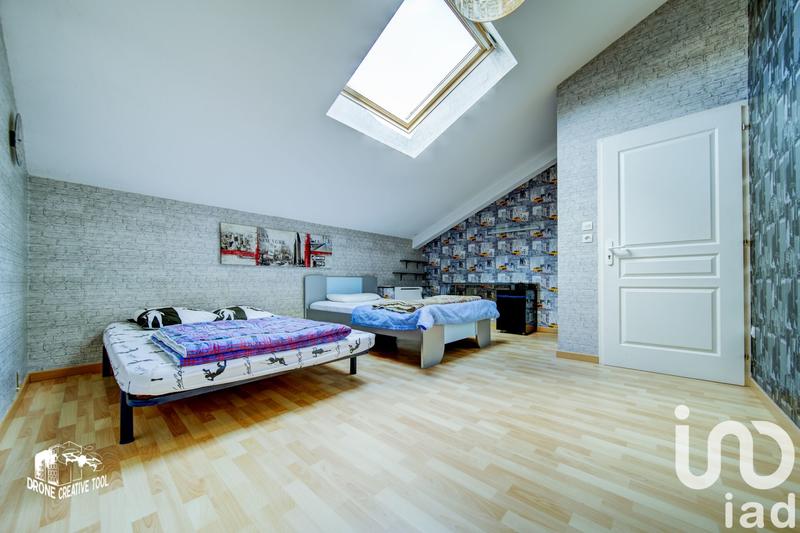 Maison de maîtres - 218 m² - 7 pièces