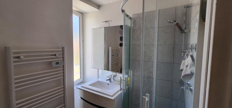 Maison - 98 m² - 8 pièces