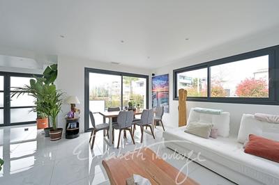 Maison - 118 m² - 5 pièces