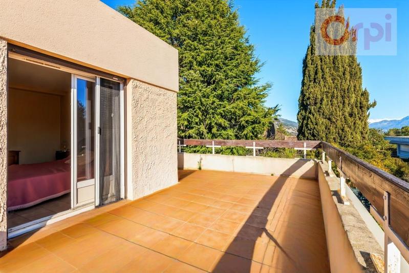 Villa - 164 m² - 5 pièces