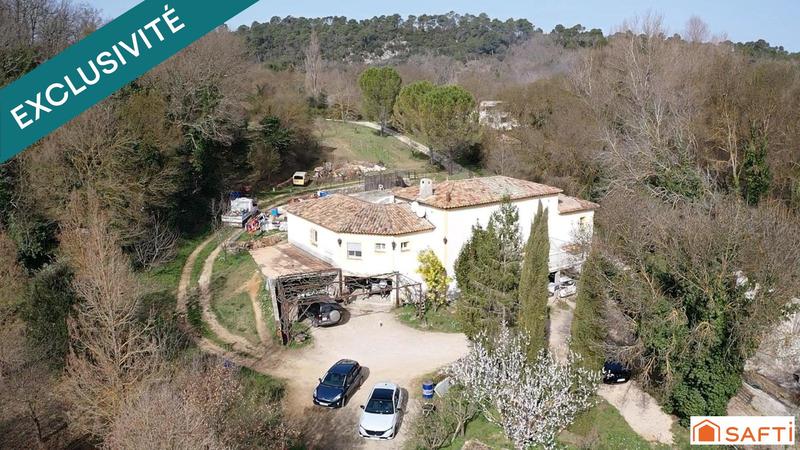 Maison - 195 m² - 5 pièces