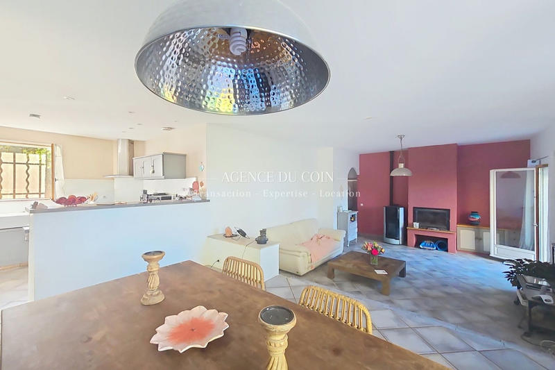 Maison - 87 m² - 4 pièces