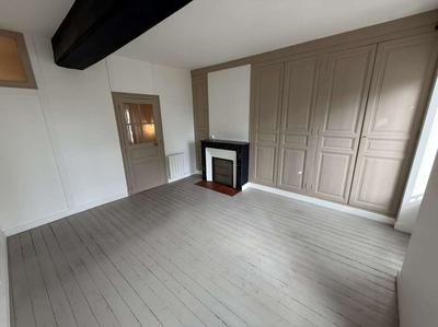 Maison - 64 m² - 4 pièces