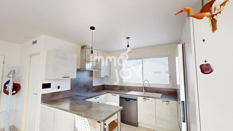 Maison - 136 m² - 6 pièces